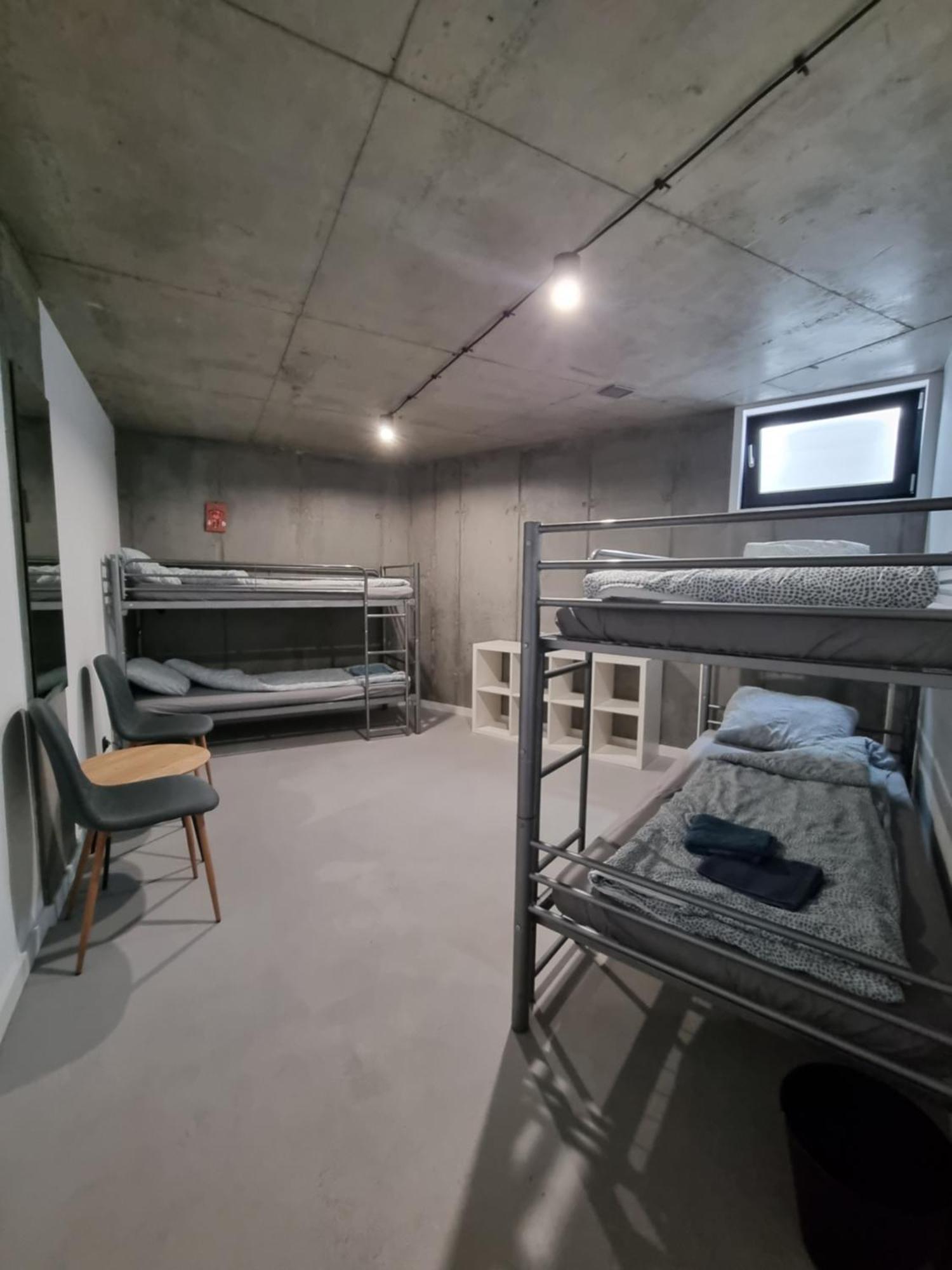 גדנסק Industrialna Piwnica Hostel מראה חיצוני תמונה